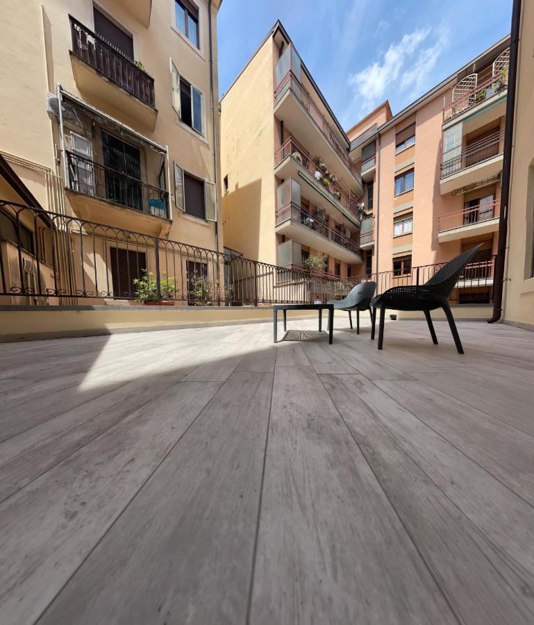 Appartamento Di Lusso A 800 Mt Arena Verona Luaran gambar