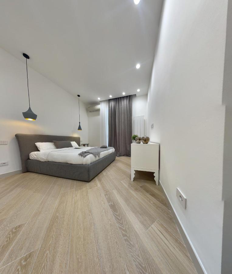 Appartamento Di Lusso A 800 Mt Arena Verona Luaran gambar